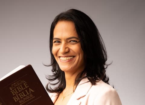 Luzia Guimarães